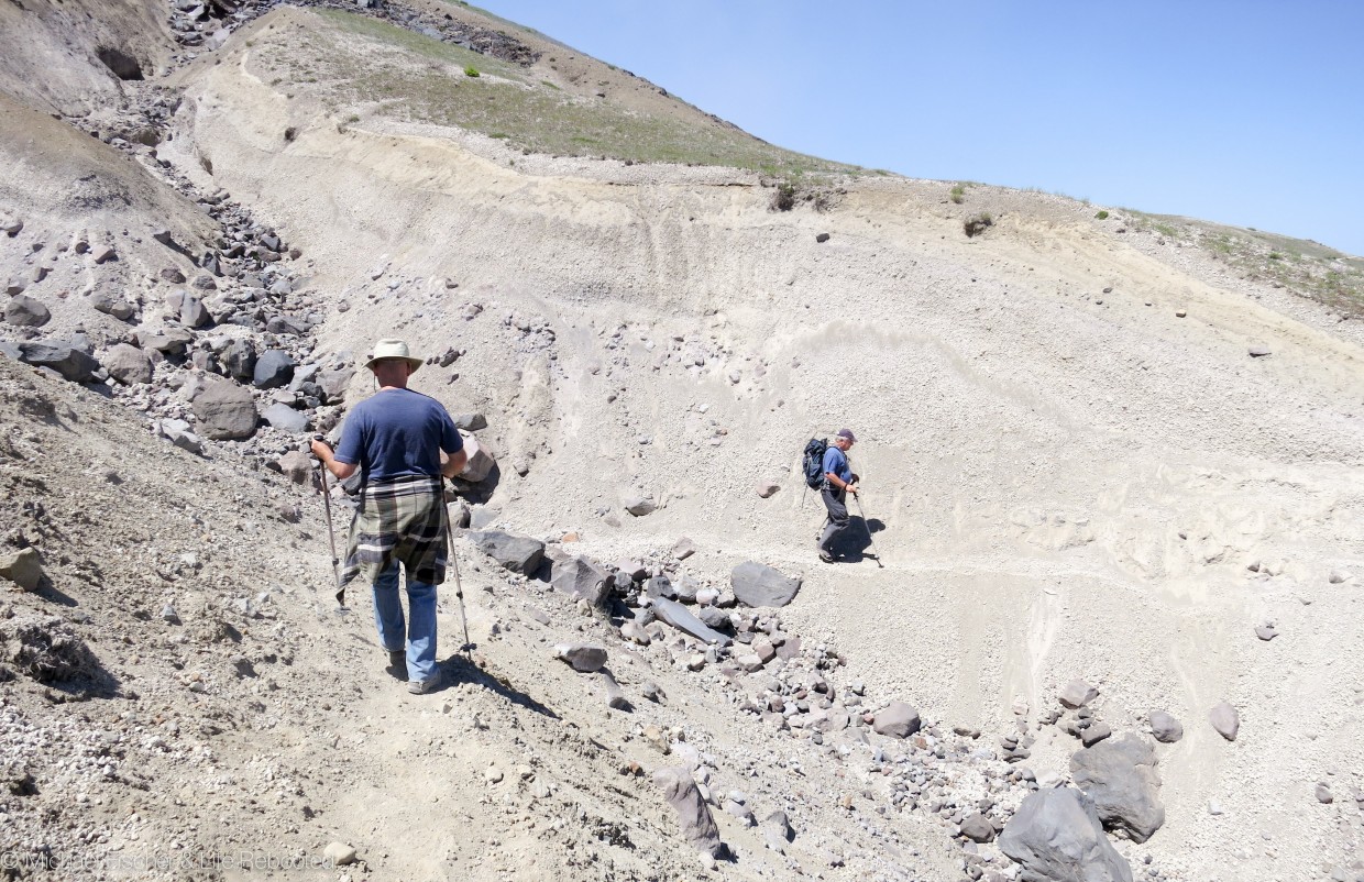 Another rocky, sandy dry stream bed to cross.