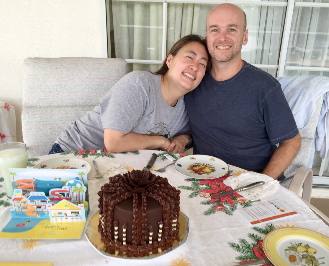 Yummy birthday cake... thanks Mom!